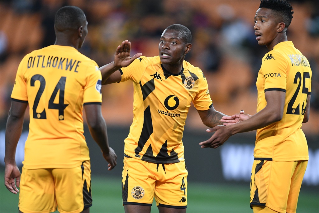 Thatayaone Ditlhokwe, Zitha Macheke and Spiwe Given Msimango of Kaizer Chiefs during the DStv Premiership match between Kaizer Chiefs and AmaZulu FC at FNB Stadium on August 26, 2023 in Johannesburg, South Africa. 
