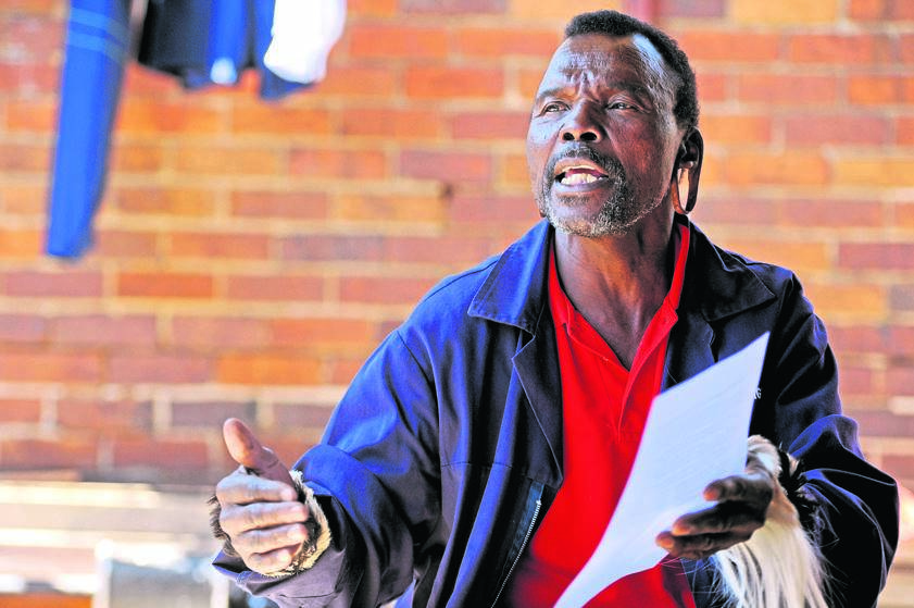 Who is to blame? Induna Manyathela Mvelasa says he and other indunas at hostels knew violence would break out PHOTO: TEBOGO LETSIE