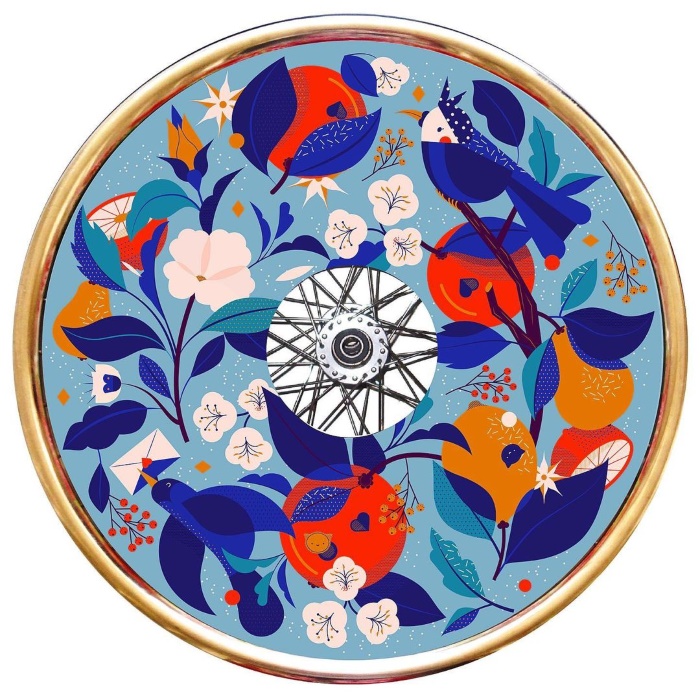 One of the unique wheel cover designs by Izzy Whee