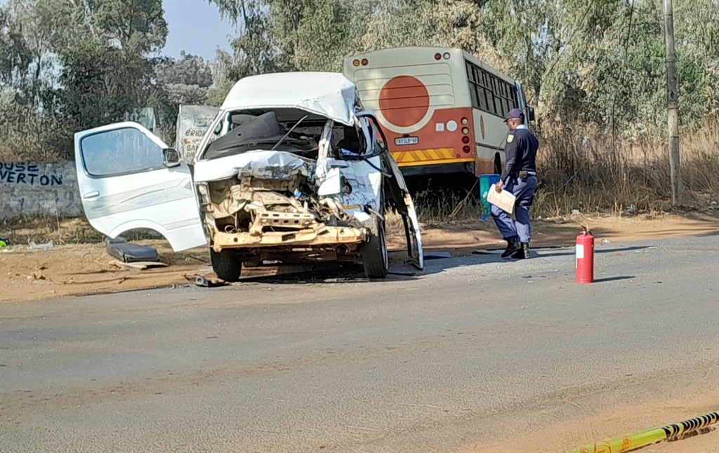 Police at the scene where the accident happened near De Deur cop shop. Photo by Tumelo Mofokeng