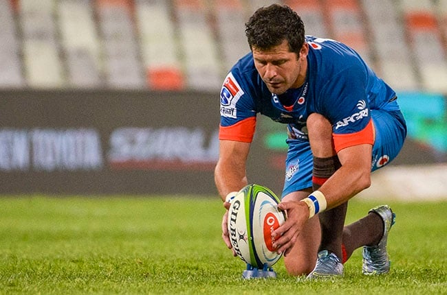 Bulls flyhalf Morne Steyn lines up a shot at goal during their Super Rugby Unlocked encounter against the Cheetahs in Bloemfontein on 16 October 2020.