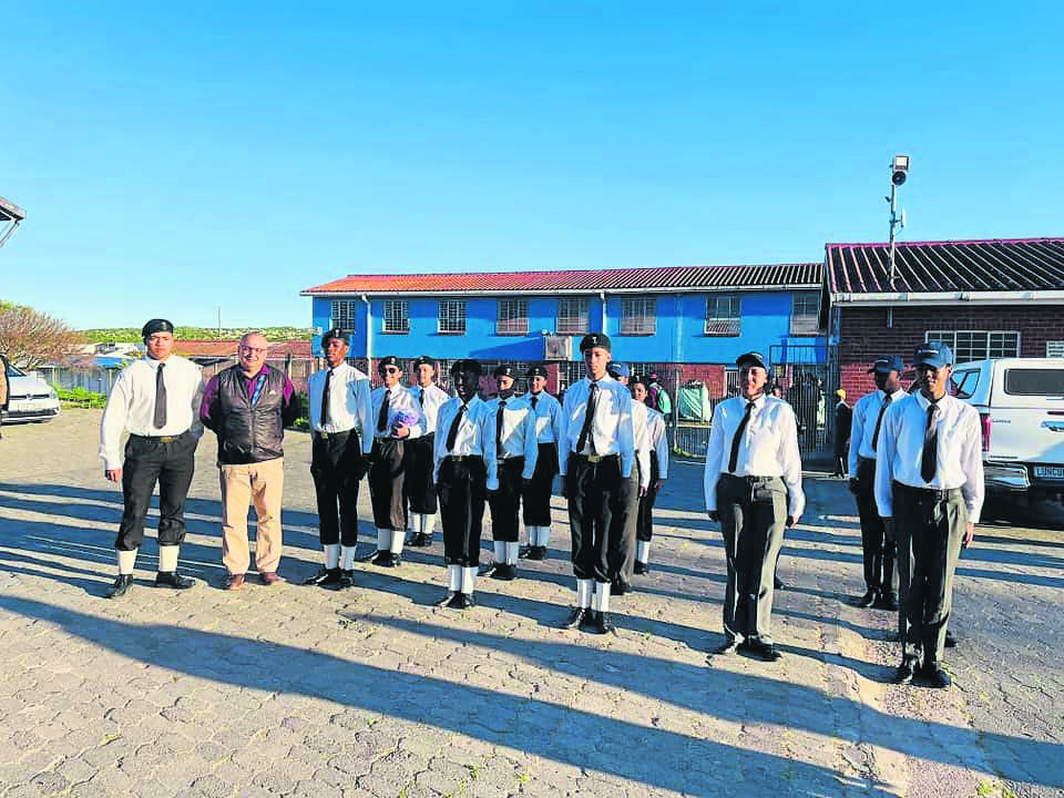 Diazville High School received a visit from the Training Ship (TS) Saldanha Sea Cadet Unit on Monday 28 August. The visit formed part of its new outreach programme that will take place on a monthly basis. Each cadet donated R10 for the sanitary-pad initiative for Women’s Month. The aim was to distribute sanitary pads to all the schools in Saldanha and Vredenburg. The cadets personally went to each school to hand the sanitary pads over.  