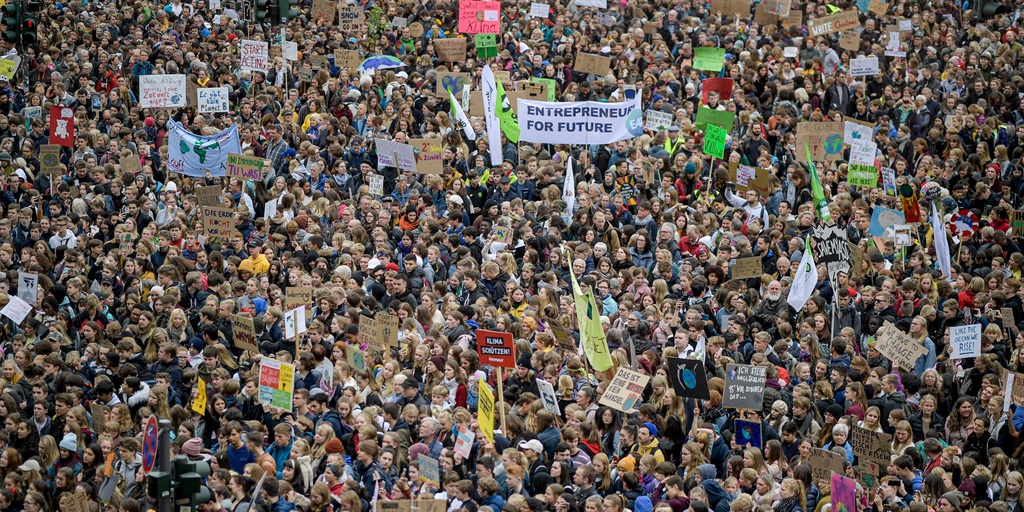 People protest to demand action on climate change in Hamburg, Germany, on September 20, 2019.