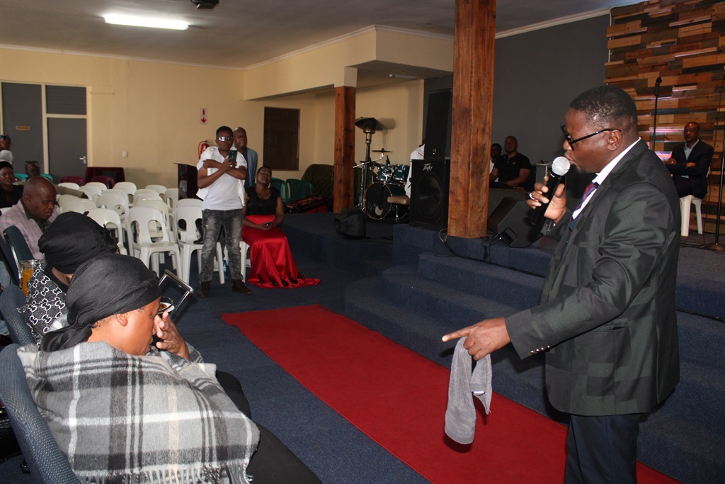 Singer Sechaba Pali speaking during his late wife's memorial service on Wednesday, 20 September. 