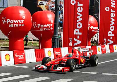 <b>NO MISTAKING WHAT FERRARI BURNS:</b> Ferrari F1 driver Felipe Massa apparently likes a little nitro in his petrol. <i>Image: Shell</i>