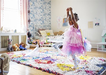 5 tips to create the perfect bedroom for your child while bringing in their interests