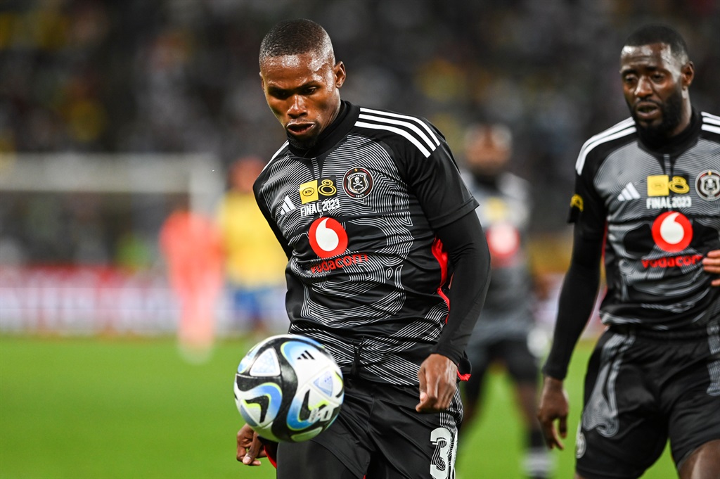 DURBAN, SOUTH AFRICA - OCTOBER 07: Sephelo Baloni of Orlando Pirates during the MTN8 final match between Orlando Pirates and Mamelodi Sundowns at Moses Mabhida Stadium on October 07, 2023 in Durban, South Africa. (Photo by Darren Stewart/Gallo Images),_NßKº?³z?ÊQ