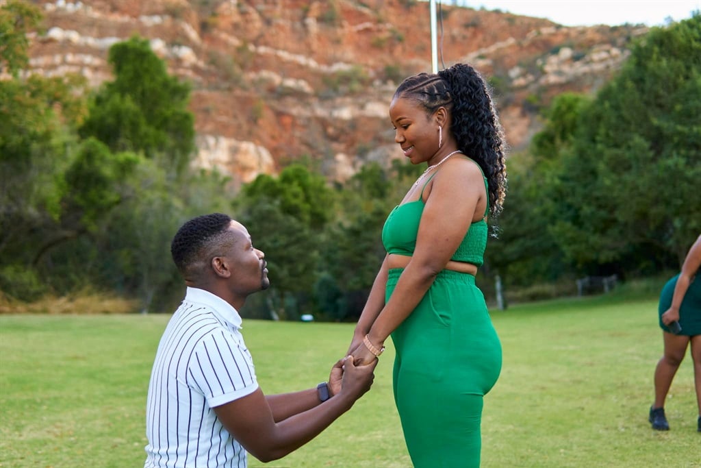 Kwaito proposed to Lizzy, but doesn't have the money for lobola. 