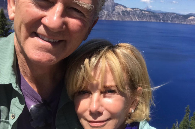 Patrick Duffy appeared alongside new girlfriend, Linda Purl, in this Instagram snap, which she captioned, "Grateful for this beautiful soul." (Photo credit: Instagram/Linda Purl)