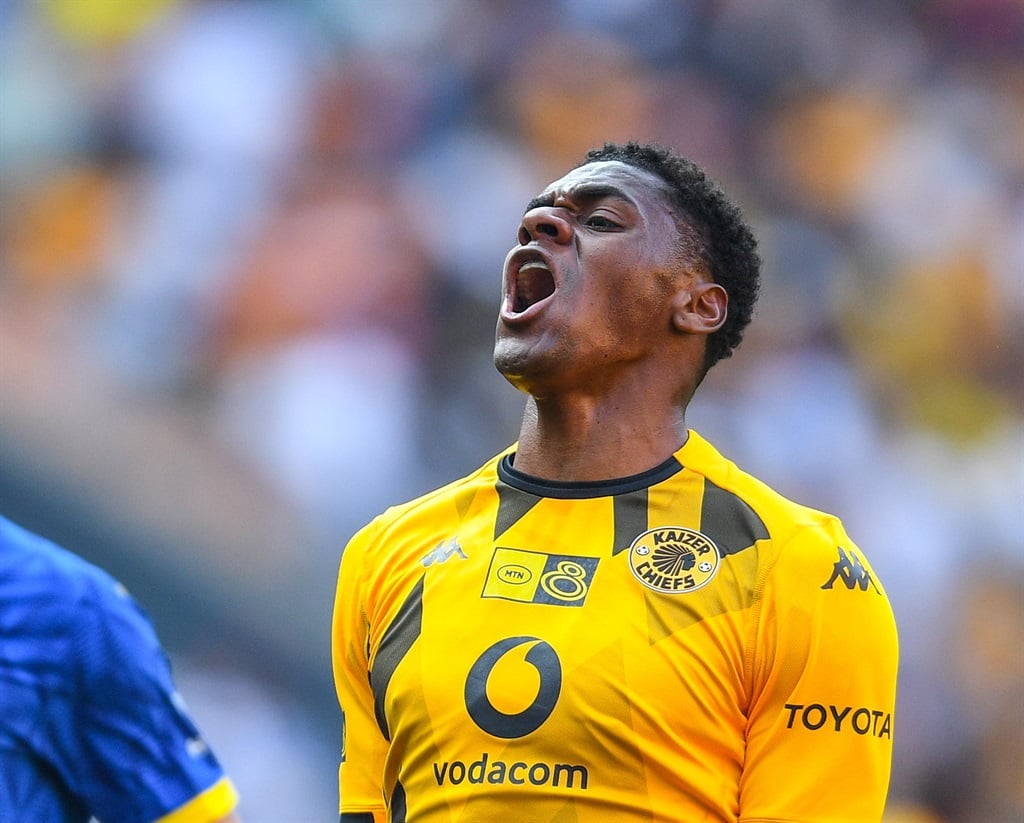 Kaizer Chiefs complete signing of two new players