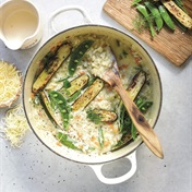 Creamy risotto with green vegetables