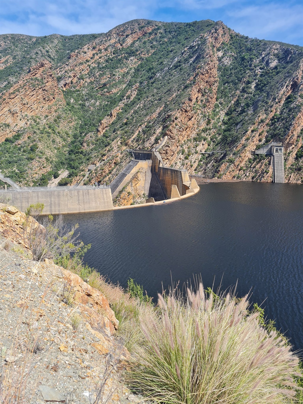The Kouga Dam at 99.3% capacity on Friday, 29 September.