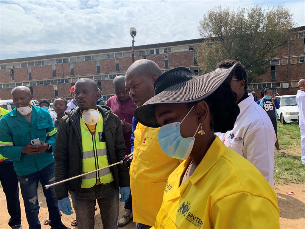 The Gauteng government handed out sanitiser at a densely populated women’s hostel in Alexandra on Wednesday in a bid to minimise the spread of Covid-19. (Canny Maphanga, News24)