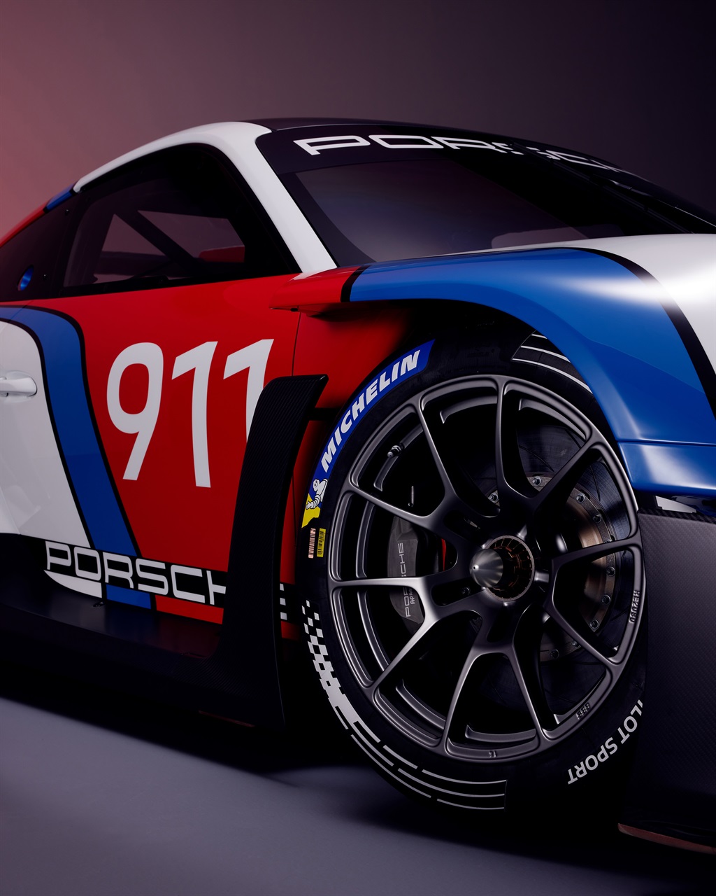 GALLERY, Exclusive new Porsche 911 GT3 R rennsport racer doesn't really  care for rules