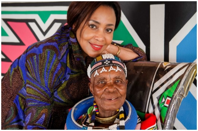 Carol Bouwer and Esther Mahlangu have collaborated to create 50 custom bags.
