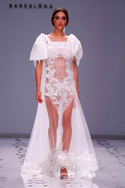 Here Are Naked Wedding Dresses For Edgy Brides To Try Out As Seen On Runways This Year So Far