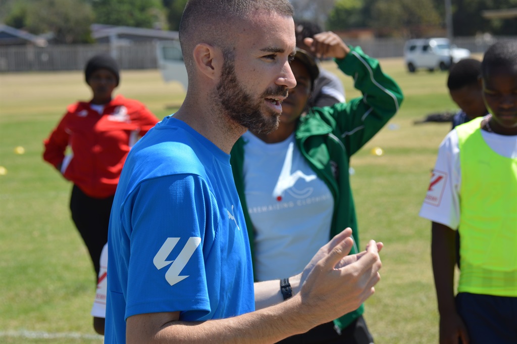 LALIGA, in partnership with the KwaZulu-Natal Department of Sport, Arts and Culture (KZNDSAC), are hosting a football camp in Newcastle, KwaZulu-Natal, which started this week.