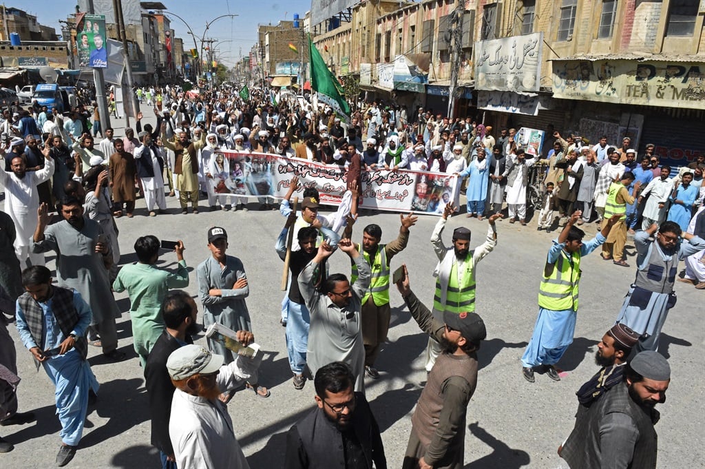 A protest against a suicide bomb attack that targeted a procession marking the birthday of Prophet Mohammed, in Quetta, Pakistan, on 1 October  2023. Pakistan has cited such attacks as one reason it intends to evict Afghans. (Photo by Banaras KHAN / AFP)