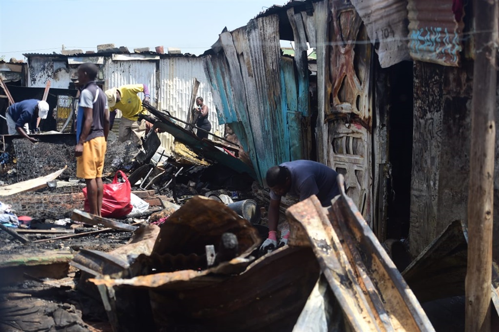 Fire destroyed many shacks at B1 in Mamelodi West 
