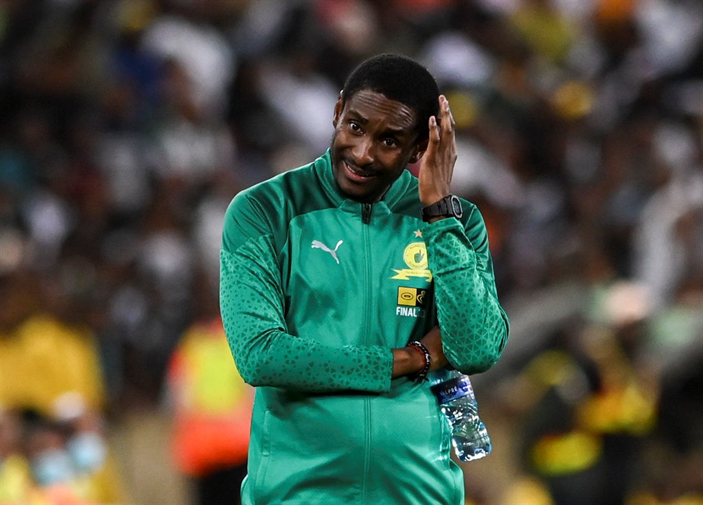 DURBAN, SOUTH AFRICA - OCTOBER 07: Rhulani Mokwena, head coach of Mamelodi Sundowns during the MTN8 final match between Orlando Pirates and Mamelodi Sundowns at Moses Mabhida Stadium on October 07, 2023 in Durban, South Africa. (Photo by Darren Stewart/Gallo Images)