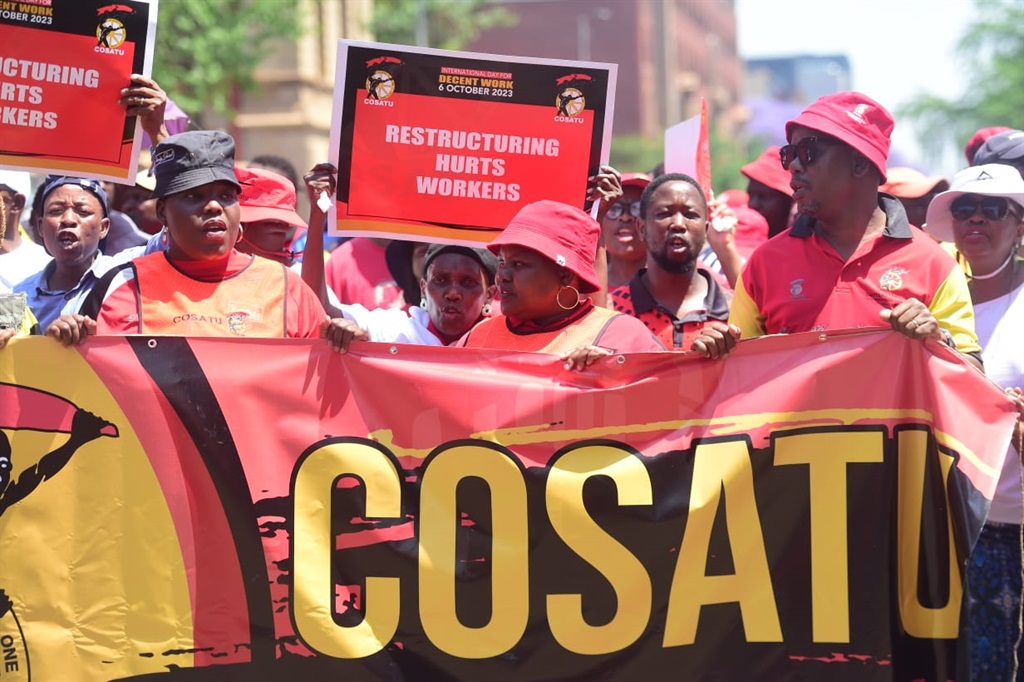 COSATU marched to the Treasury and Tshwane House t