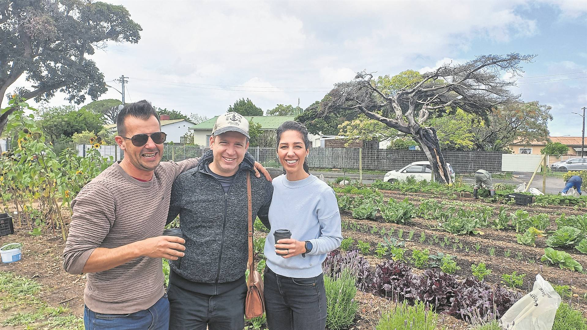 The sun shone its warm rays during Grapa’s Spring Market and greeted visitors Helgardt Boshoff, Jurie and Monita Muller, who came from Durbanville to experience the community’s organic greens.PHOTOS: Heleen Rossouw