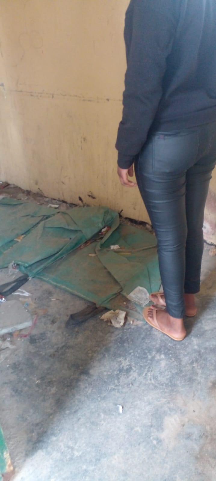 A teenager is still traumatised after what happened to her. Photo by Lulekwa Mbadamane