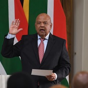 Pravin Gordhan writes to JSC to clarify meeting with Chief Justice Mogoeng