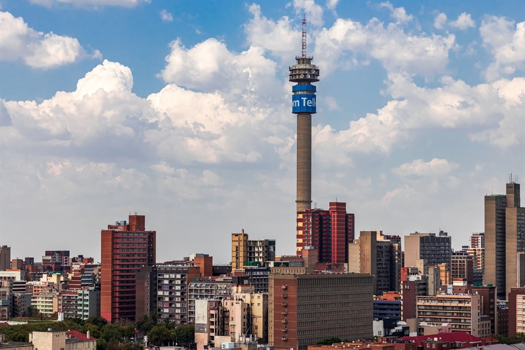 Die finanziell angeschlagene Stadt Johannesburg spendet 2 Mio. Rand für Jacken, Blumen und Uhren für glitzerndes Personal