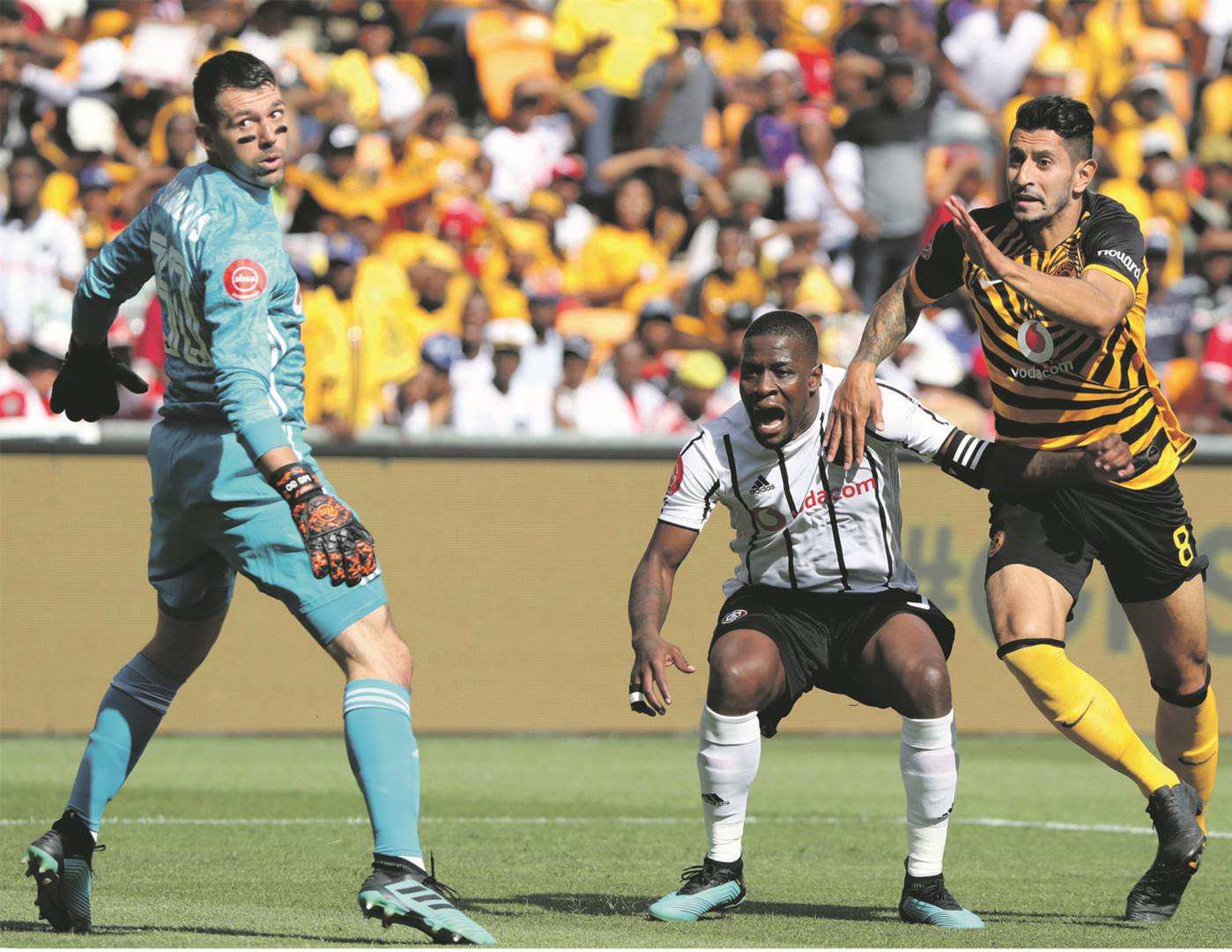 Defining moment Orlando Pirates captain Ntsikelelo Nyauza reacts after his own goal gave Kaizer Chiefs an early lead in yesterday’s Soweto derby. Leonardo Castro put one past Bucs goalkeeper Wayne Sandilands in the five-goal thriller. Picture: Gavin Barker / BackpagePix
