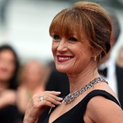 Jane Seymour says she's fully embraced ageing and won't go under the knife