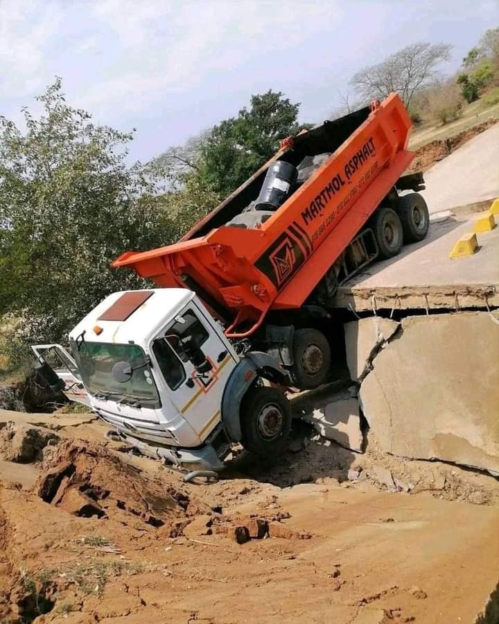 A truck trapped at a collapsed Mongwana Bridge in Limpopo.  Photo by Judas Sekwela