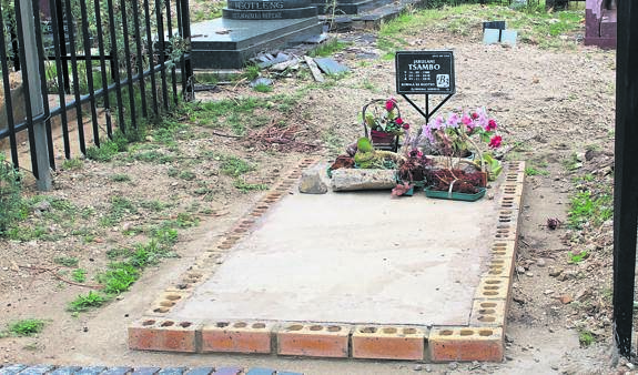 Jabulani Tsambo’s grave in his hometown of Mahikeng doesn’t have a tombstone.     Photo by                  Boitumelo Tshehle