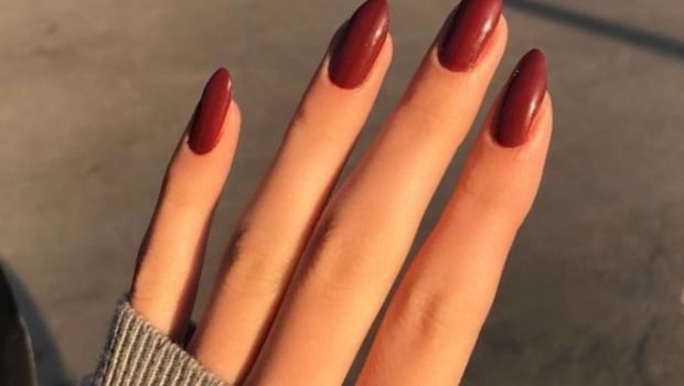 Airbrushed knuckles. (Photo: Twitter/@@meandorla)