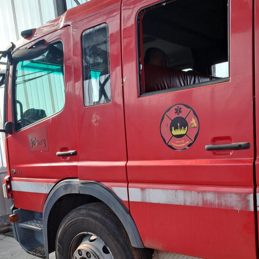 A City of Johannesburg fire truck was stoned when firefighters were attacked while responding to a call in Eldorado Park on Sunday. 