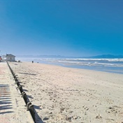 Blue flags awarded to eight Cape Town beaches