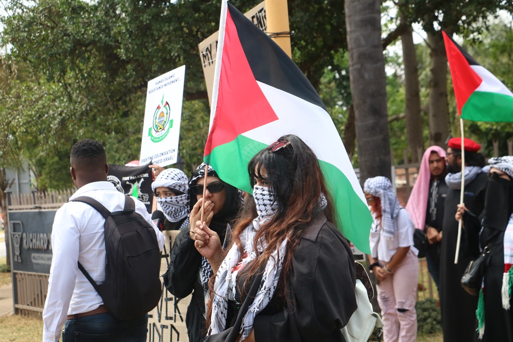 Defend Our Democracy calls for end to Gaza bombardment as protests continue | News24