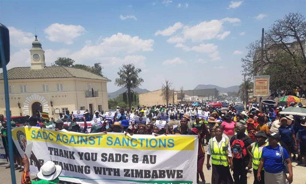 Scores of people marched in Mutare CBD as Zimbabweans marked Anti-Sanctions Day.
