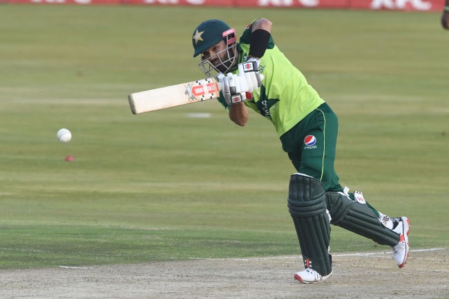 News24.com | Ton-up Babar leads Pakistan to first series win over Australia in 20 years