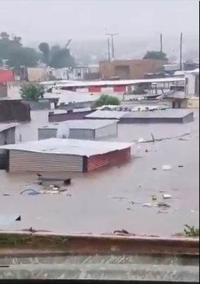 OVER 1000 shacks along Tsamaya road in Mamelodi have been destroyed by floods.