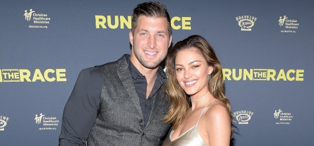 Tim Tebow and Demi-Leigh Nel-Peters. (Photo: Getty Images) 