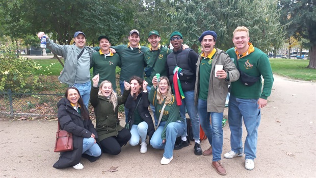 On the ground in Paris from Khanyiso: <em>Cape Town and Stellenbosch have United here as this group arrived on Friday and this morning for the Rugby World Cup final.</em>
