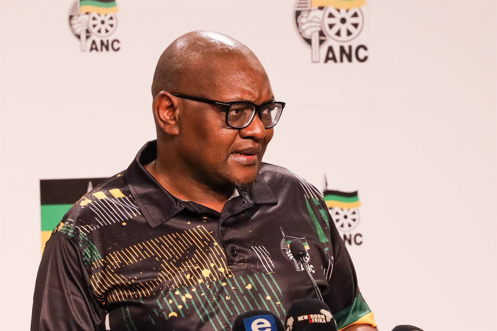 In a presentation before the ANC NEC last weekend, David Makhura, made it clear that he believes coalitions with the EFF should be reviewed because they are “more damaging than helpful”.