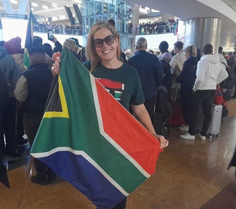 <p>Mari Mavrodaris could not wait for Tuesday to meet her favourite player, Siya Kolisi.</p><p>She praised Kolisi for his leadership and the unity in the team.</p><p>"South Africa is the best country in the world. Kolisi led from the front. We have won four World Cup trophies. We are the best. Our boys deserve a heroic reception at this airport. Many couldn't make it. I know the entire country is behind the Springboks," said Mavrodaris. - <strong>Ntwaagae Seleka</strong></p>