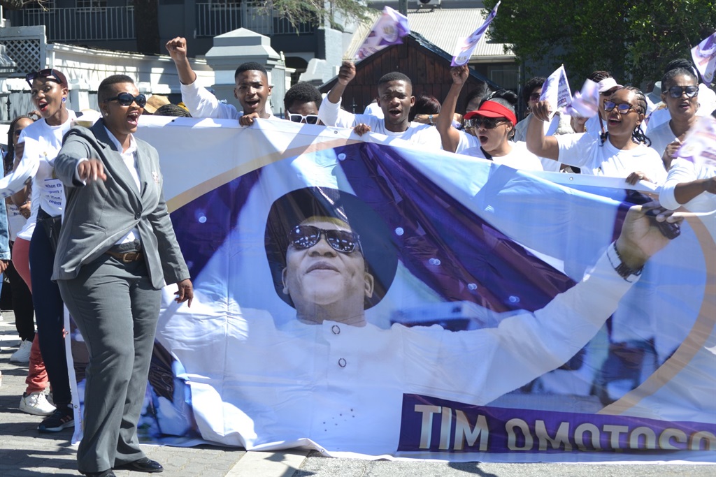 Supporters of Tim Omotoso came out in large number
