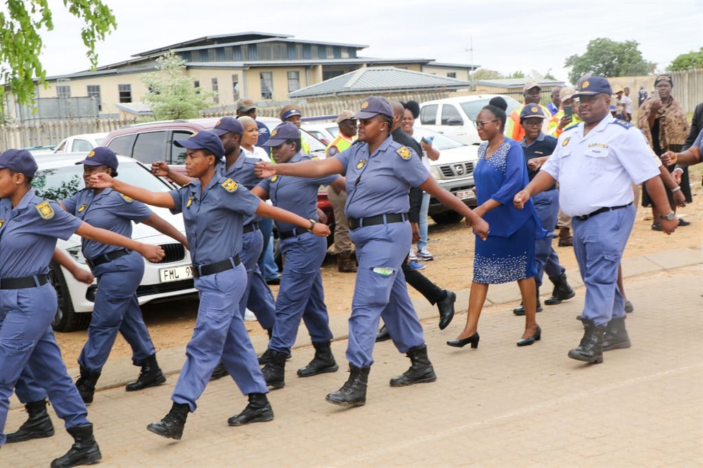 Cops will be out in full force during the festive season in Limpopo. 