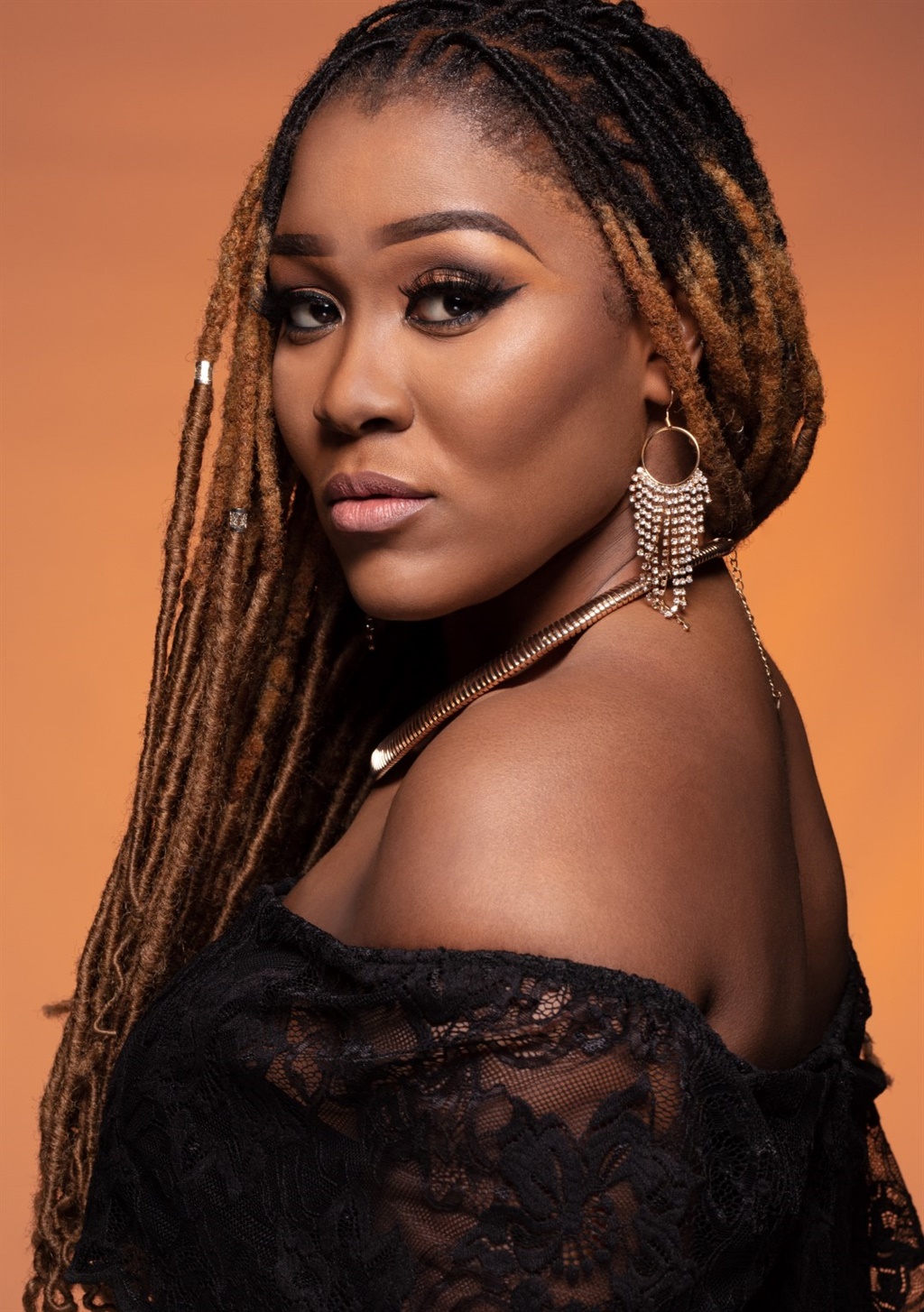  Lady Zamar announced that she has withdrawn from a concert featuring her ex, Sjava.