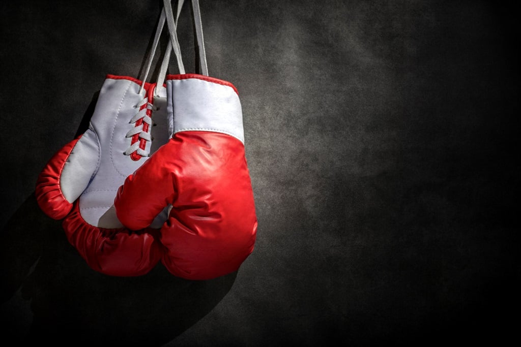 The National Professional Boxing Promoters Association (NPBPA) has threaten to lace their gloves again, against minister Zizi Kodwa and Boxing SA (BSA) seems far from over. 