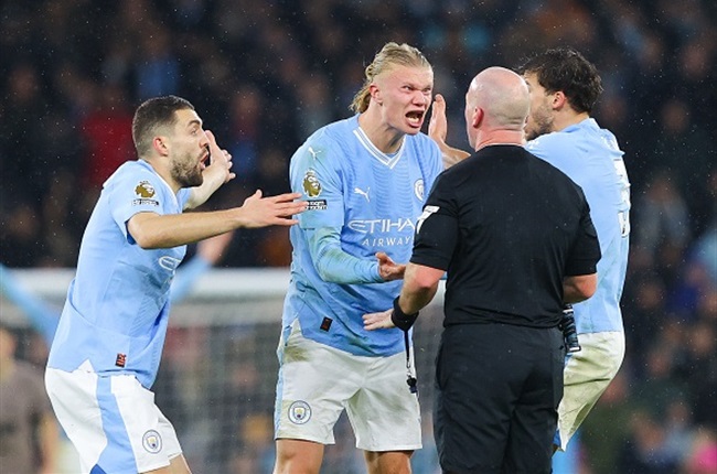 Man City charged by English FA after Haaland and others surrounded ref  during Tottenham draw