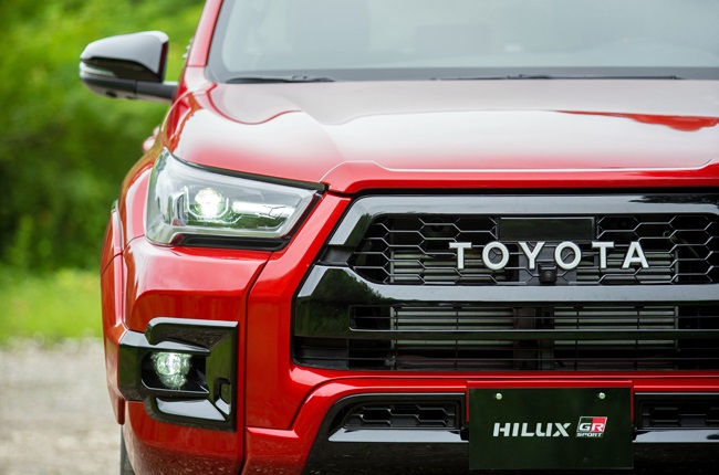 2022 Toyota Hilux GR-S